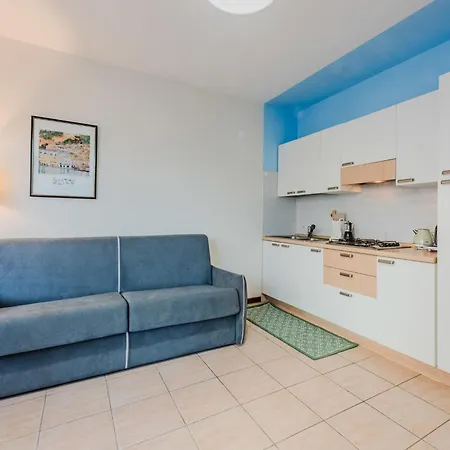 Monolocale Panorama By Interhome * Malcesine