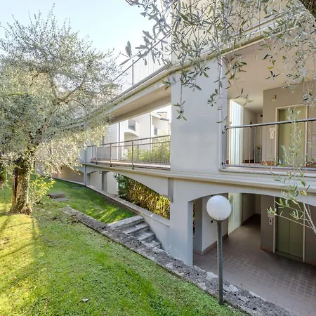 Apartamento Monolocale Panorama By Interhome