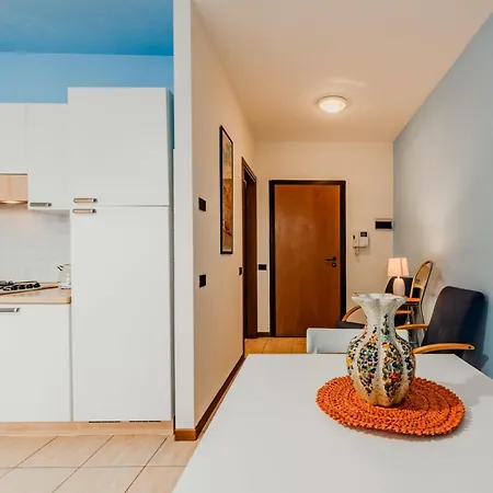 Monolocale Panorama By Interhome * Malcesine