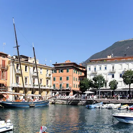 Appartement Monolocale Panorama By Interhome